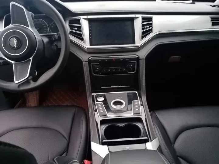 2018 Zotye Damy X7 2.0T 190HP L4 8AT,autocango,china used car exporter,china ev exporter,chinese used car exporter,chinese used ev exporter