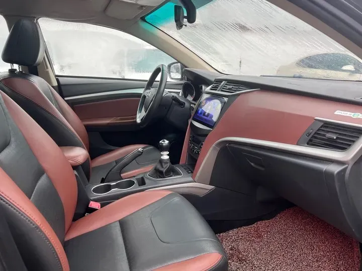 2014 BYD G5 1.5T 154HP L4 6MT,autocango,china used car exporter,china ev exporter,chinese used car exporter,chinese used ev exporter