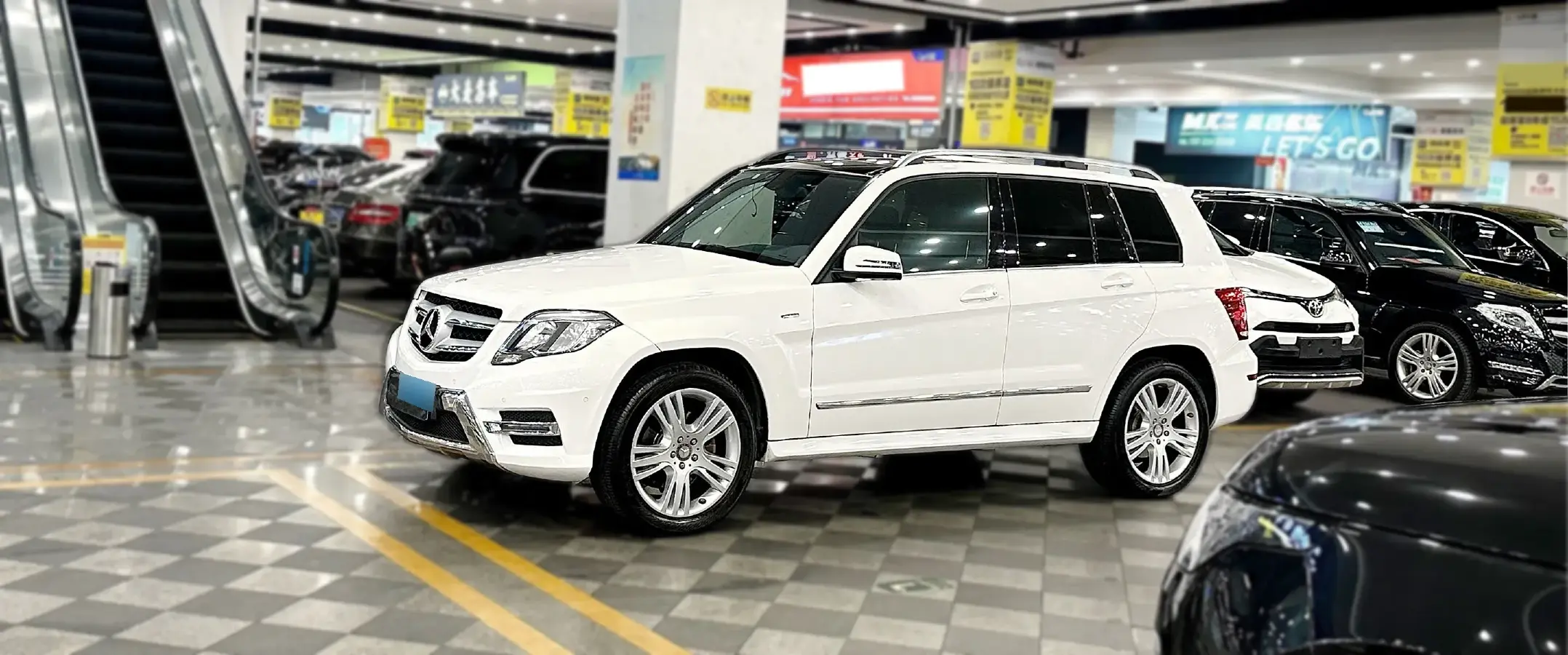 2015 Mercedes-Benz GLK Class 2.0T 211HP L4 7AT