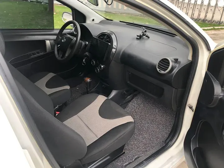 2011 Geely GX2 1.5L 102HP L4 4AT,autocango,china used car exporter,china ev exporter,chinese used car exporter,chinese used ev exporter