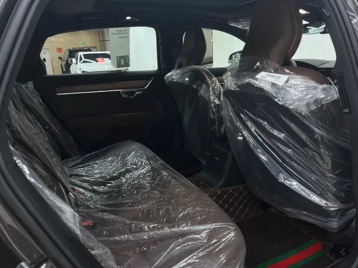 2023 Volvo S90 2.0T 310HP L4 8AT PHEV 18.831KWH,autocango,china used car exporter,china ev exporter,chinese used car exporter,chinese used ev exporter