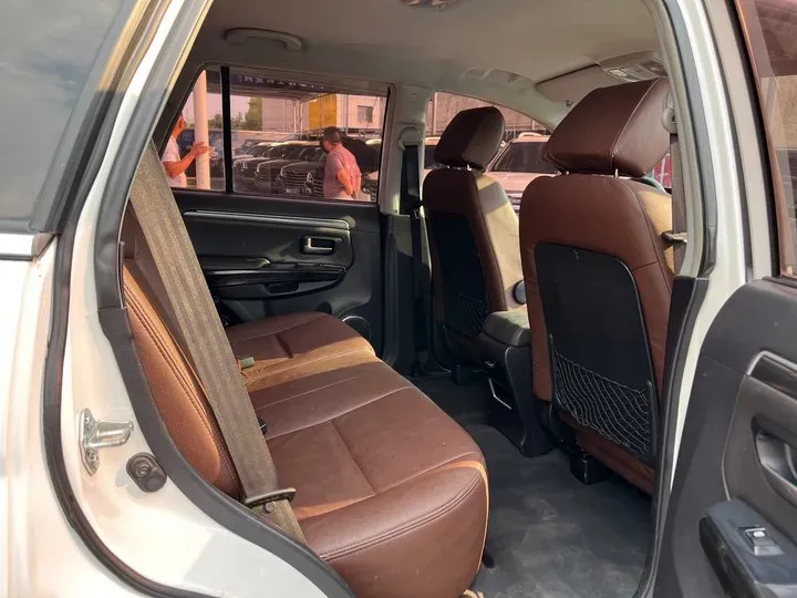 2013 Haval H5 Class 2.0T 190HP L4 6MT,autocango,china used car exporter,china ev exporter,chinese used car exporter,chinese used ev exporter