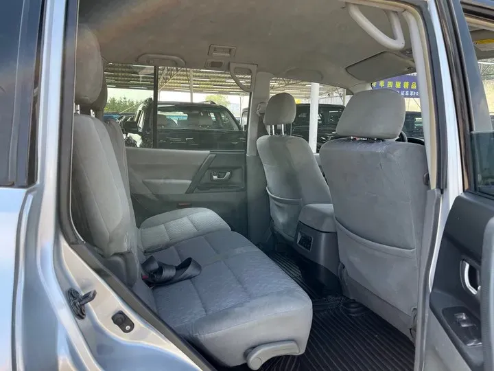 2008 Mitsubishi Pajero 3.0L 163HP V6 4AT,autocango,china used car exporter,china ev exporter,chinese used car exporter,chinese used ev exporter