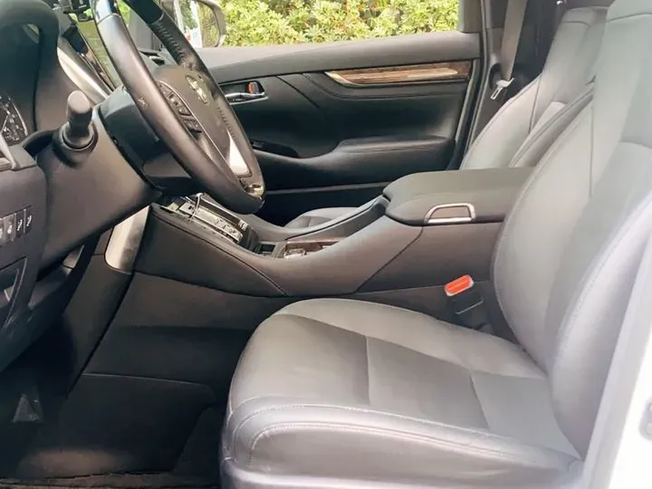 2019 Toyota Alphard 2.5L 117HP L4 E-CVT Hybrid,autocango,china used car exporter,china ev exporter,chinese used car exporter,chinese used ev exporter