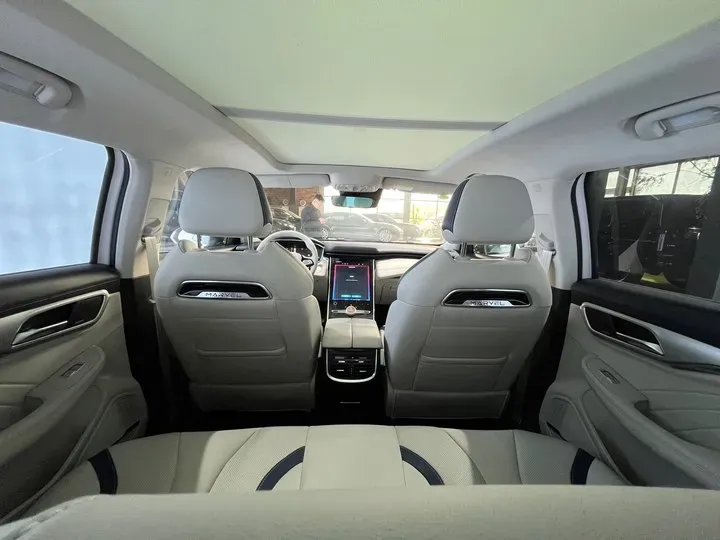 2021 Rising Auto MARVEL R 2AT BEV 69.9KWH,autocango,china used car exporter,china ev exporter,chinese used car exporter,chinese used ev exporter