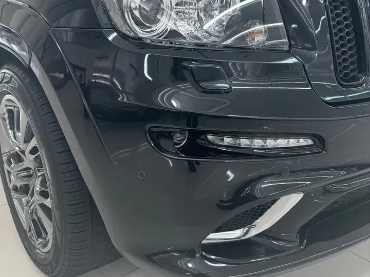 2012 Jeep Grand Cherokee SRT 6.4L 468HP V8 5AT,autocango,china used car exporter,china ev exporter,chinese used car exporter,chinese used ev exporter