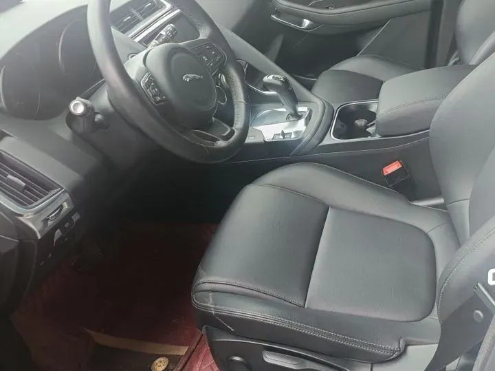 2018 Jaguar E-PACE 2.0T 200HP L4 9AT,autocango,china used car exporter,china ev exporter,chinese used car exporter,chinese used ev exporter