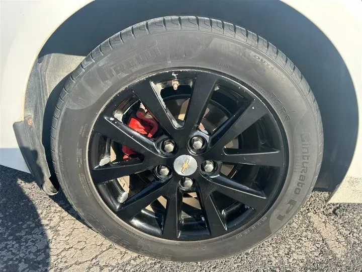 2013 Chevrolet Malibu 2.0L 154HP L4 6AT,autocango,china used car exporter,china ev exporter,chinese used car exporter,chinese used ev exporter