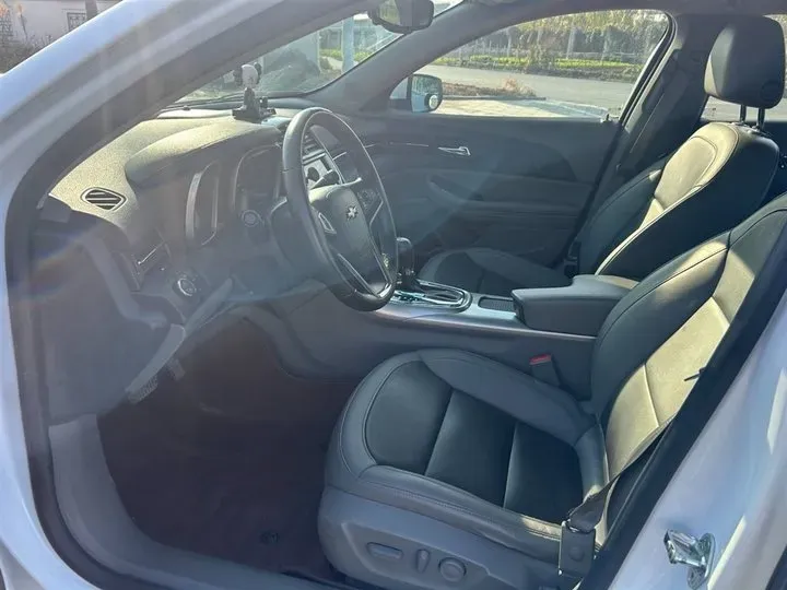 2013 Chevrolet Malibu 2.0L 154HP L4 6AT,autocango,china used car exporter,china ev exporter,chinese used car exporter,chinese used ev exporter