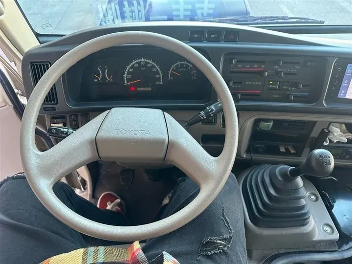 2015 Toyota Coaster 4.0L 232HP V6 5MT,autocango,china used car exporter,china ev exporter,chinese used car exporter,chinese used ev exporter