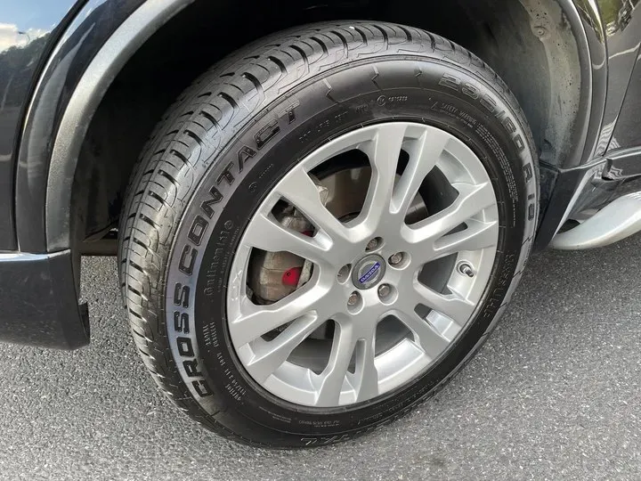 2014 Volvo XC Classic 2.5T 209HP L5 5AT,autocango,china used car exporter,china ev exporter,chinese used car exporter,chinese used ev exporter