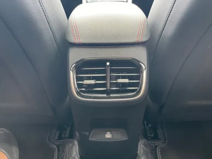 2023 Hyundai La Festa 1.5T 200HP L4 7DCT,autocango,china used car exporter,china ev exporter,chinese used car exporter,chinese used ev exporter