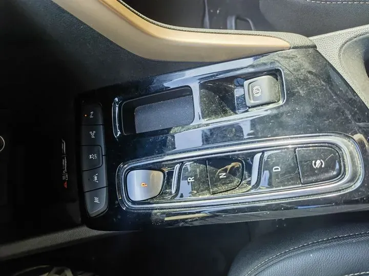 2020 Buick Velite 7 BEV 55.6KWH,autocango,china used car exporter,china ev exporter,chinese used car exporter,chinese used ev exporter