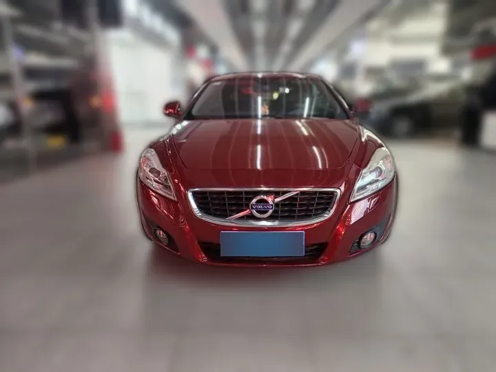 2010 Volvo C70 2.5T 230HP L5 5AT,autocango,china used car exporter,china ev exporter,chinese used car exporter,chinese used ev exporter
