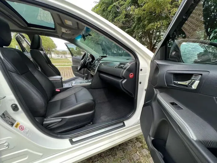 2015 Toyota Camry 2.0L 167HP L4 6AT,autocango,china used car exporter,china ev exporter,chinese used car exporter,chinese used ev exporter