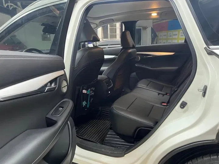 2018 Infiniti QX50 2.0T 272HP L4 CVT,autocango,china used car exporter,china ev exporter,chinese used car exporter,chinese used ev exporter