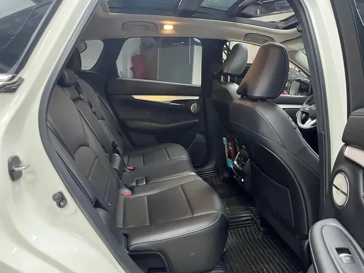 2018 Infiniti QX50 2.0T 272HP L4 CVT,autocango,china used car exporter,china ev exporter,chinese used car exporter,chinese used ev exporter