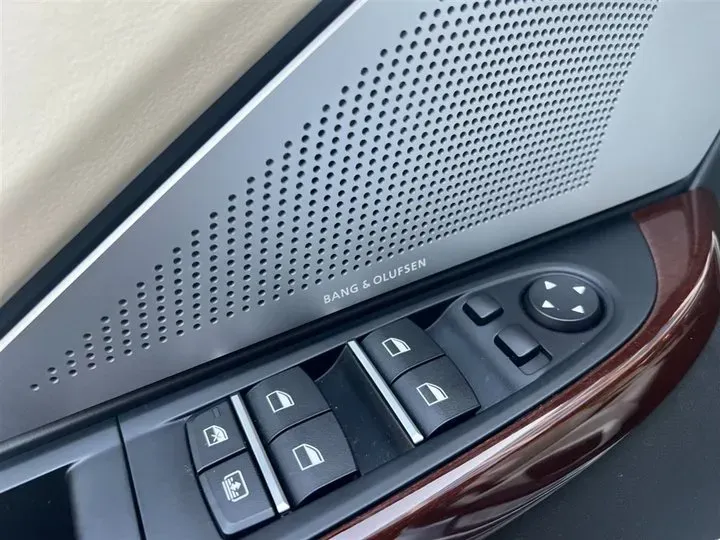 2015 BMW M6 4.4T 560HP V8 7DCT,autocango,china used car exporter,china ev exporter,chinese used car exporter,chinese used ev exporter