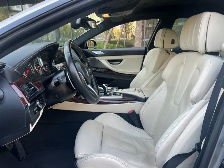 2015 BMW M6 4.4T 560HP V8 7DCT,autocango,china used car exporter,china ev exporter,chinese used car exporter,chinese used ev exporter