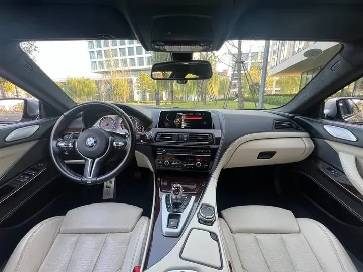 2015 BMW M6 4.4T 560HP V8 7DCT,autocango,china used car exporter,china ev exporter,chinese used car exporter,chinese used ev exporter