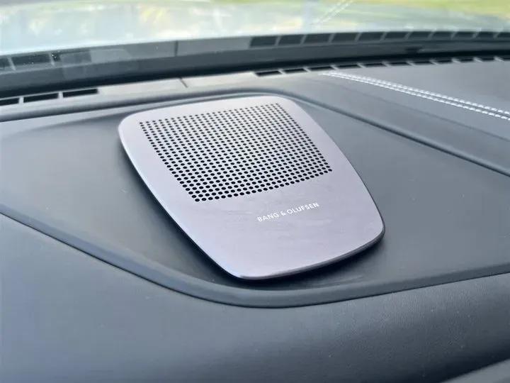 2015 BMW M6 4.4T 560HP V8 7DCT,autocango,china used car exporter,china ev exporter,chinese used car exporter,chinese used ev exporter