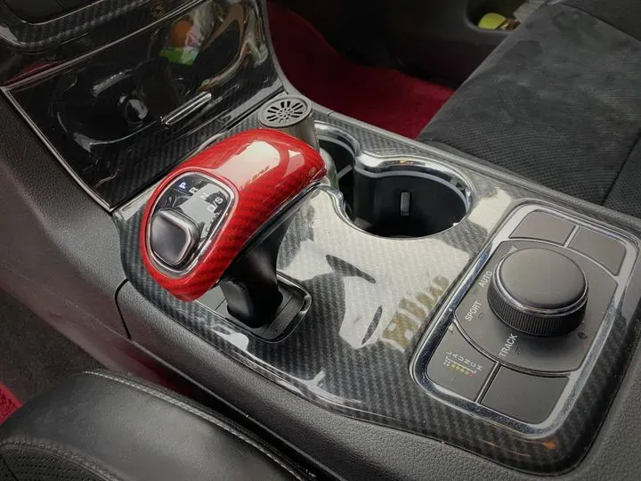 2014 Jeep Grand Cherokee SRT 6.4L 468HP V8 8AT,autocango,china used car exporter,china ev exporter,chinese used car exporter,chinese used ev exporter