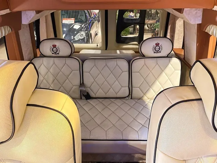 2011 Ford E350 5.4L 258HP V8 5AT,autocango,china used car exporter,china ev exporter,chinese used car exporter,chinese used ev exporter