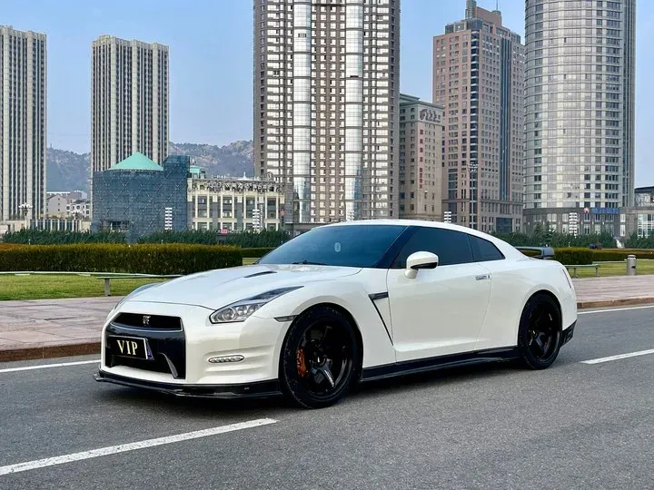 2015 Nissan GT-R 3.8T 600HP V6 6DCT,autocango,china used car exporter,china ev exporter,chinese used car exporter,chinese used ev exporter