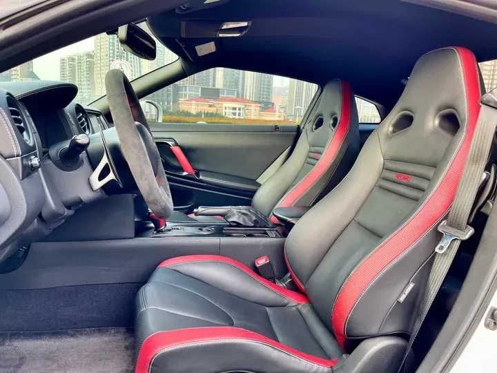 2015 Nissan GT-R 3.8T 600HP V6 6DCT,autocango,china used car exporter,china ev exporter,chinese used car exporter,chinese used ev exporter