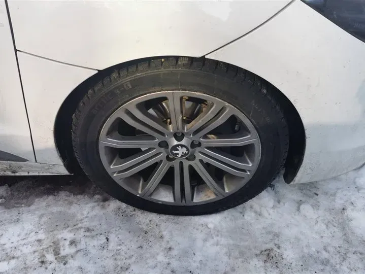 2014 Peugeot RCZ 1.6T 163HP L4 6AT,autocango,china used car exporter,china ev exporter,chinese used car exporter,chinese used ev exporter