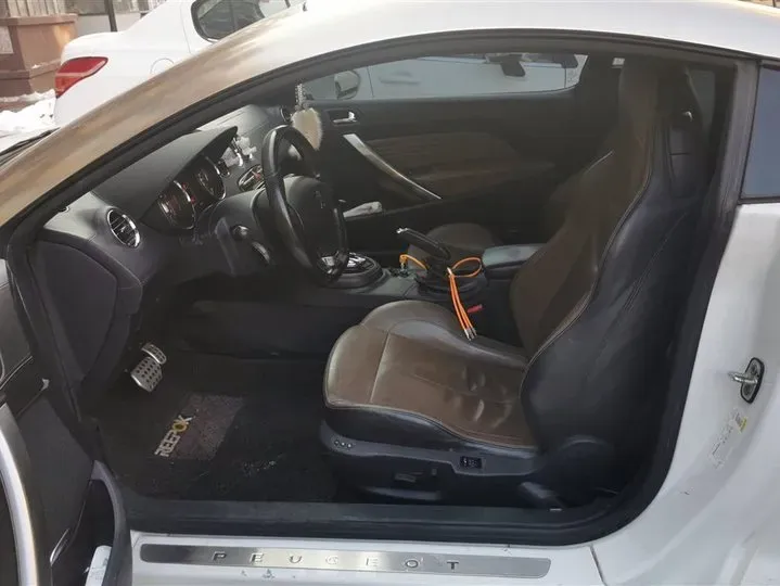 2014 Peugeot RCZ 1.6T 163HP L4 6AT,autocango,china used car exporter,china ev exporter,chinese used car exporter,chinese used ev exporter