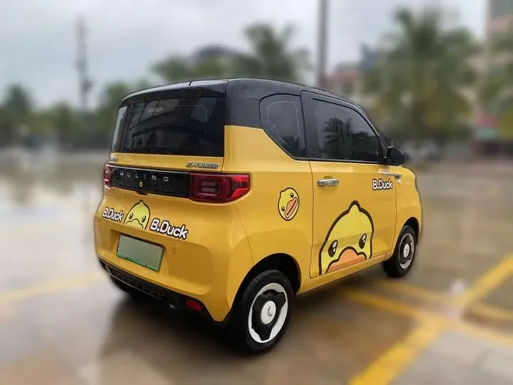 2021 WuLing HongGuang MINI EV BEV 9KWH,autocango,china used car exporter,china ev exporter,chinese used car exporter,chinese used ev exporter