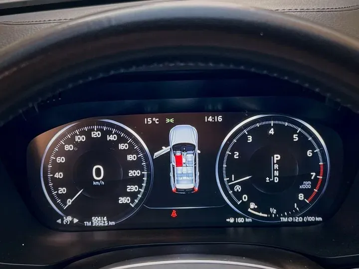 2020 Volvo XC60 2.0T 254HP L4 8AT,autocango,china used car exporter,china ev exporter,chinese used car exporter,chinese used ev exporter