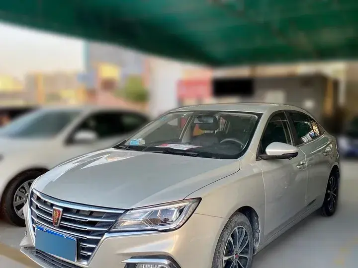 2020 Roewe i5 1.5L 120HP L4 CVT