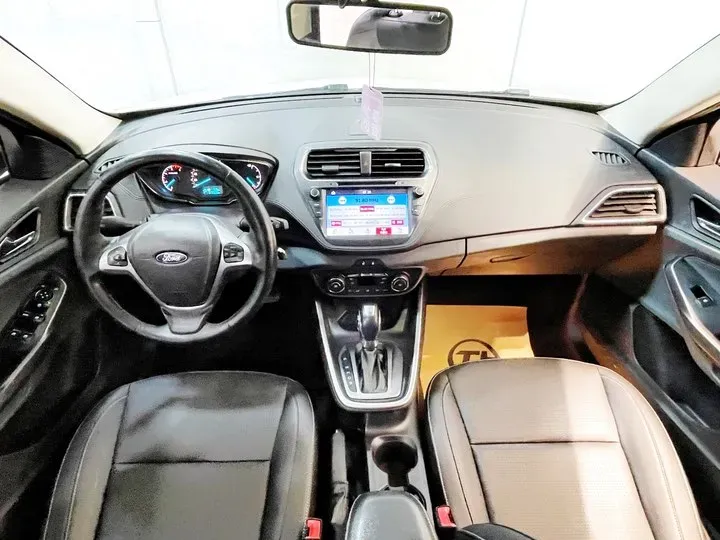 2017 Ford Escort 1.5L 113HP L4 6AT,autocango,china used car exporter,china ev exporter,chinese used car exporter,chinese used ev exporter