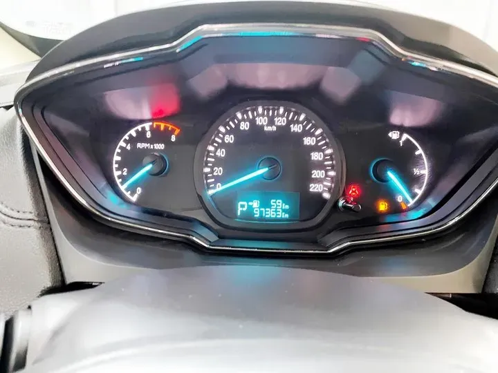 2017 Ford Escort 1.5L 113HP L4 6AT,autocango,china used car exporter,china ev exporter,chinese used car exporter,chinese used ev exporter