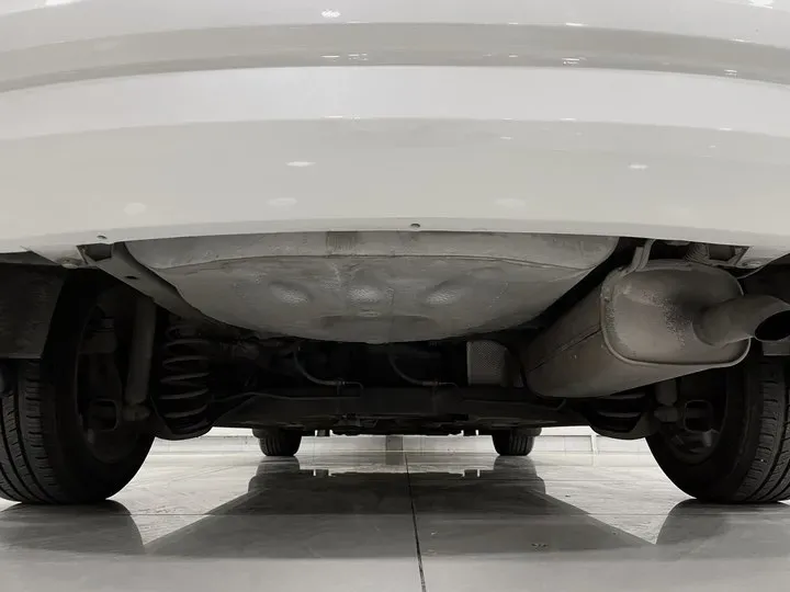 2017 Ford Escort 1.5L 113HP L4 6AT,autocango,china used car exporter,china ev exporter,chinese used car exporter,chinese used ev exporter