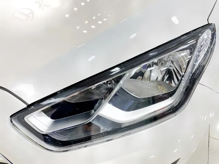 2017 Ford Escort 1.5L 113HP L4 6AT,autocango,china used car exporter,china ev exporter,chinese used car exporter,chinese used ev exporter