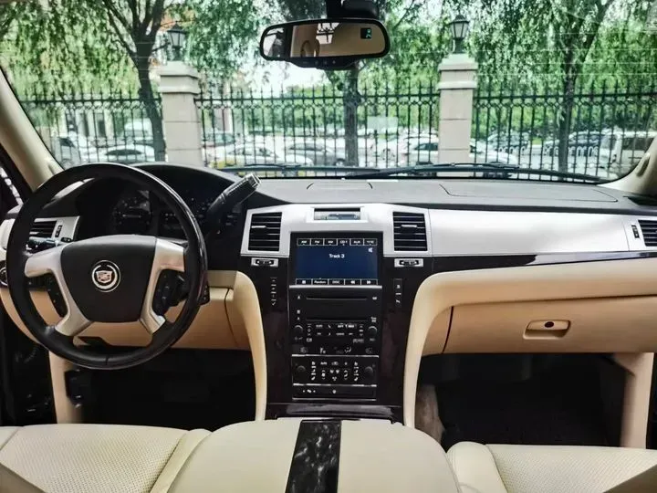2010 Cadillac ESCALADE 6.0L 337HP V8 E-CVT Hybrid,autocango,china used car exporter,china ev exporter,chinese used car exporter,chinese used ev exporter