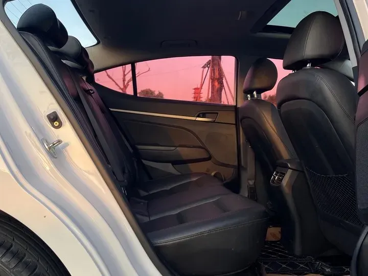 2019 Hyundai Elantra 1.5L 115HP L4 CVT,autocango,china used car exporter,china ev exporter,chinese used car exporter,chinese used ev exporter