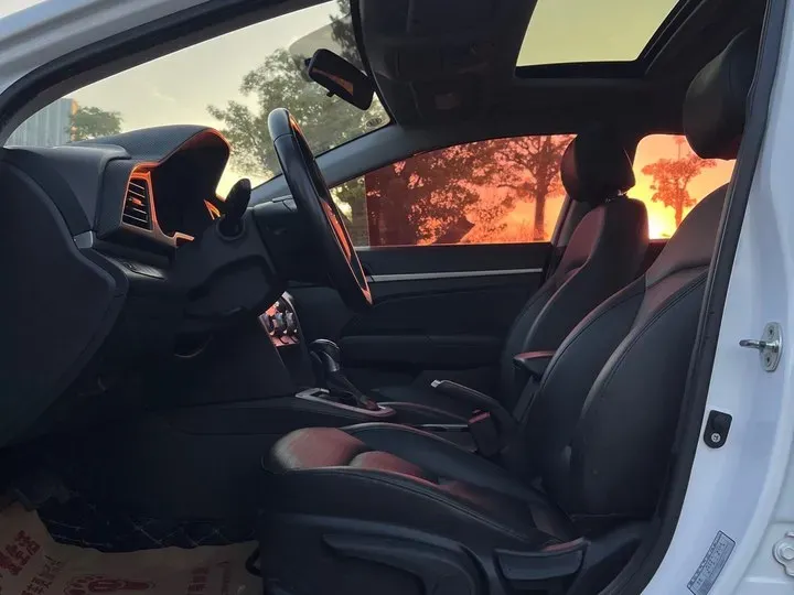 2019 Hyundai Elantra 1.5L 115HP L4 CVT,autocango,china used car exporter,china ev exporter,chinese used car exporter,chinese used ev exporter