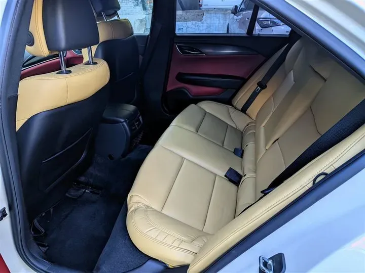 2014 Cadillac ATS 2.0T 276HP L4 6AT,autocango,china used car exporter,china ev exporter,chinese used car exporter,chinese used ev exporter