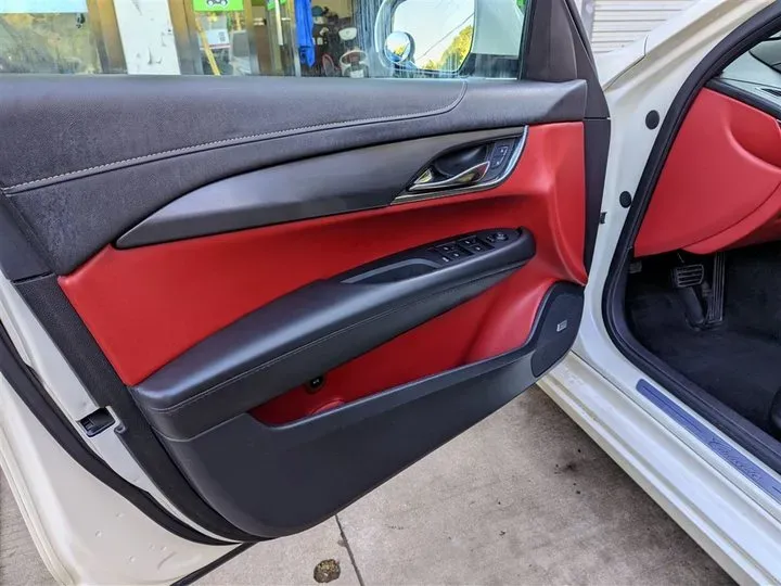 2014 Cadillac ATS 2.0T 276HP L4 6AT,autocango,china used car exporter,china ev exporter,chinese used car exporter,chinese used ev exporter