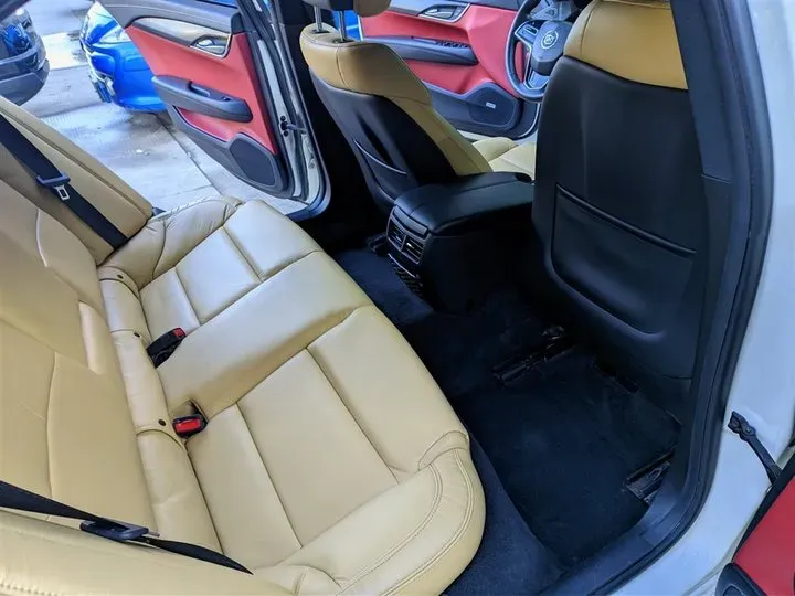 2014 Cadillac ATS 2.0T 276HP L4 6AT,autocango,china used car exporter,china ev exporter,chinese used car exporter,chinese used ev exporter