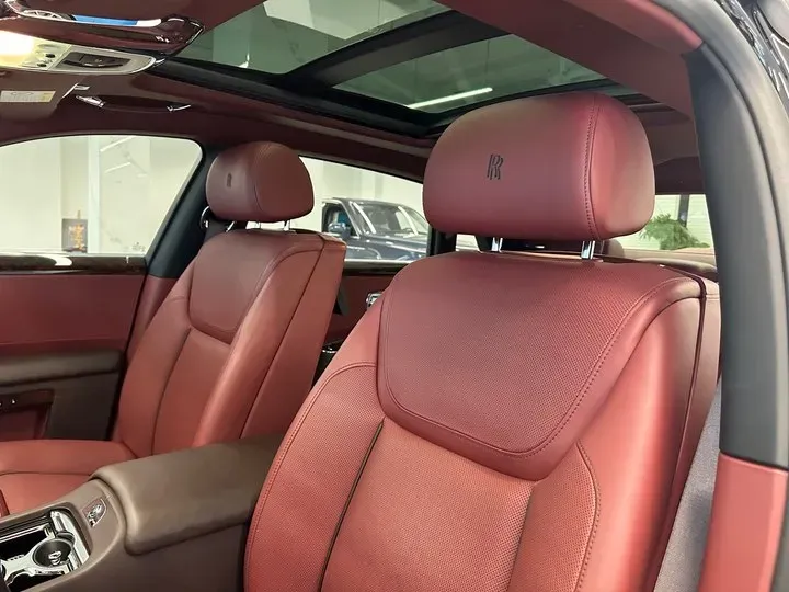 2018 Rolls-Royce Ghost 6.6T 571HP V12 8AT,autocango,china used car exporter,china ev exporter,chinese used car exporter,chinese used ev exporter