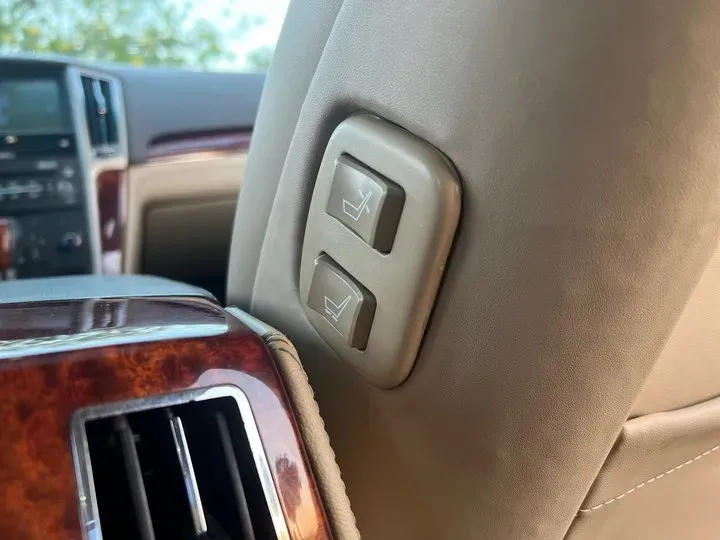 2012 Cadillac SLS 2.0T 262HP L4 6AT,autocango,china used car exporter,china ev exporter,chinese used car exporter,chinese used ev exporter