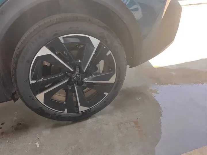 2023 Peugeot 408X 1.6T 175HP L4 8AT,autocango,china used car exporter,china ev exporter,chinese used car exporter,chinese used ev exporter