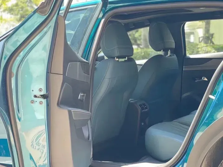 2023 Peugeot 408X 1.6T 175HP L4 8AT,autocango,china used car exporter,china ev exporter,chinese used car exporter,chinese used ev exporter