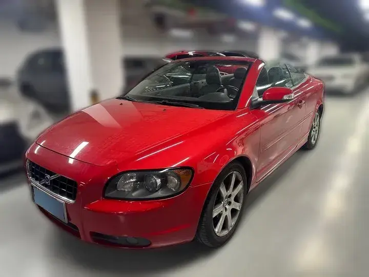 2008 Volvo C70 2.5T 230HP L5 5AT