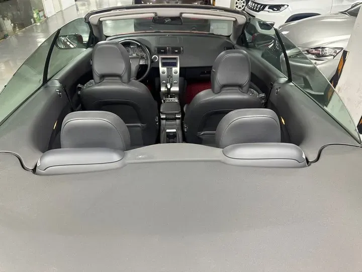 2008 Volvo C70 2.5T 230HP L5 5AT,autocango,china used car exporter,china ev exporter,chinese used car exporter,chinese used ev exporter